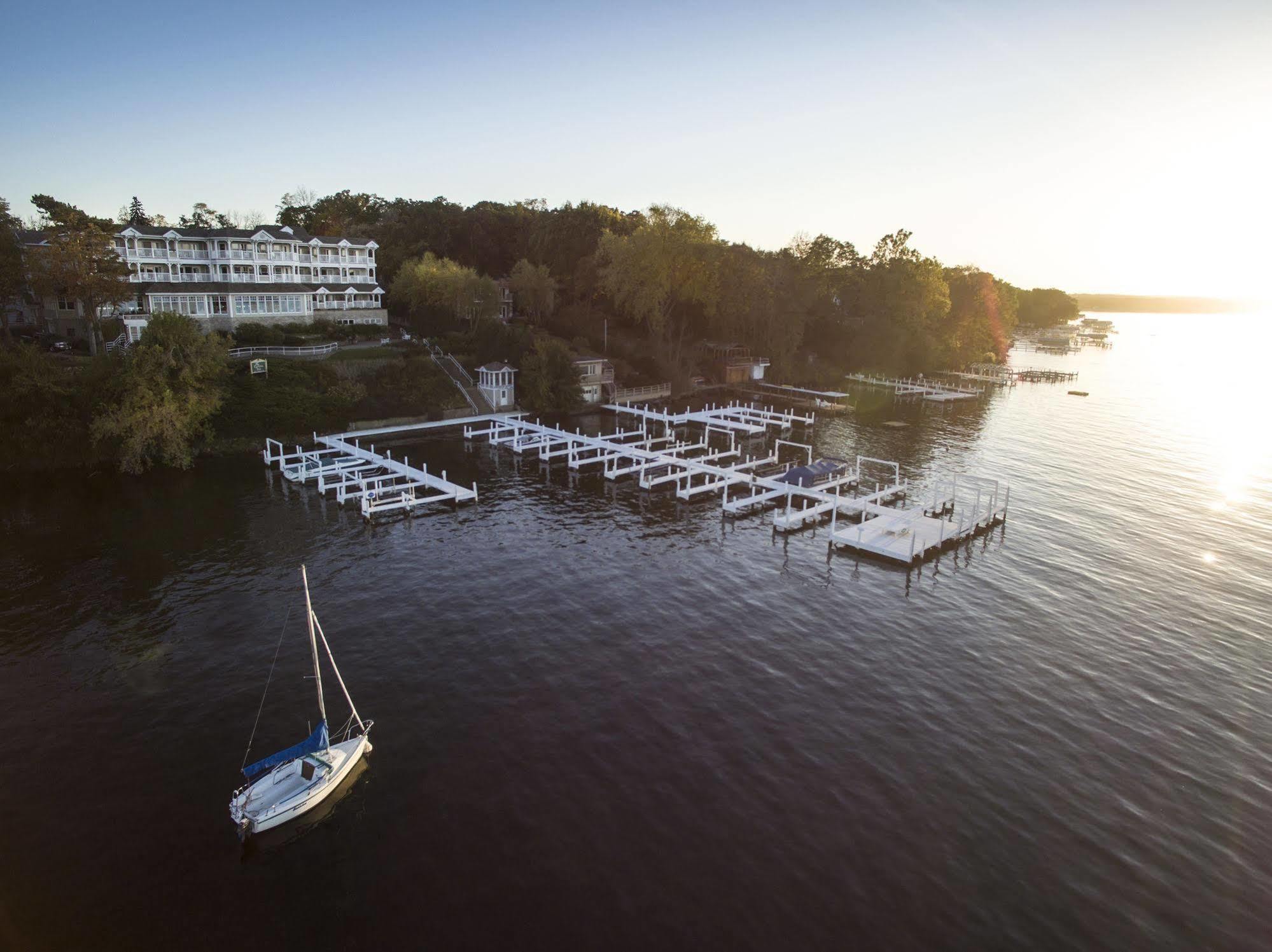 The Geneva Inn Lake Geneva Buitenkant foto